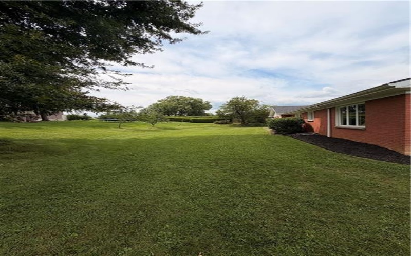 263 Hillcrest Drive, California, 15419, 3 Bedrooms Bedrooms, ,3 BathroomsBathrooms,Residential,For Sale,Hillcrest Drive,1770850