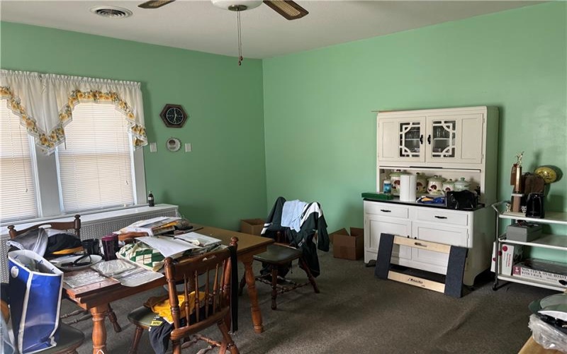 203 Mountain View Rd, Uniontown, 15401, 2 Bedrooms Bedrooms, 4 Rooms Rooms,1 BathroomBathrooms,Residential,For Sale,Mountain View Rd,1770934