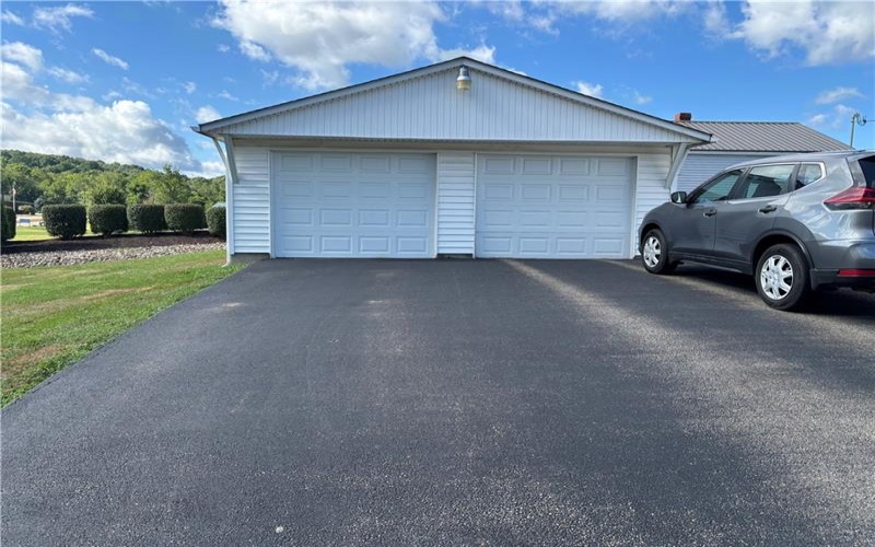 203 Mountain View Rd, Uniontown, 15401, 2 Bedrooms Bedrooms, 4 Rooms Rooms,1 BathroomBathrooms,Residential,For Sale,Mountain View Rd,1770934