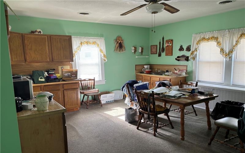 203 Mountain View Rd, Uniontown, 15401, 2 Bedrooms Bedrooms, 4 Rooms Rooms,1 BathroomBathrooms,Residential,For Sale,Mountain View Rd,1770934