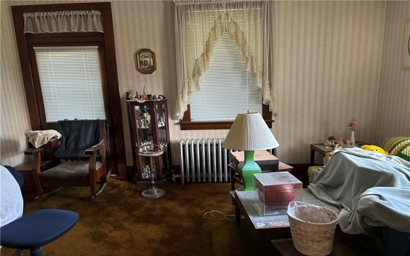 203 Mountain View Rd, Uniontown, 15401, 2 Bedrooms Bedrooms, 4 Rooms Rooms,1 BathroomBathrooms,Residential,For Sale,Mountain View Rd,1770934