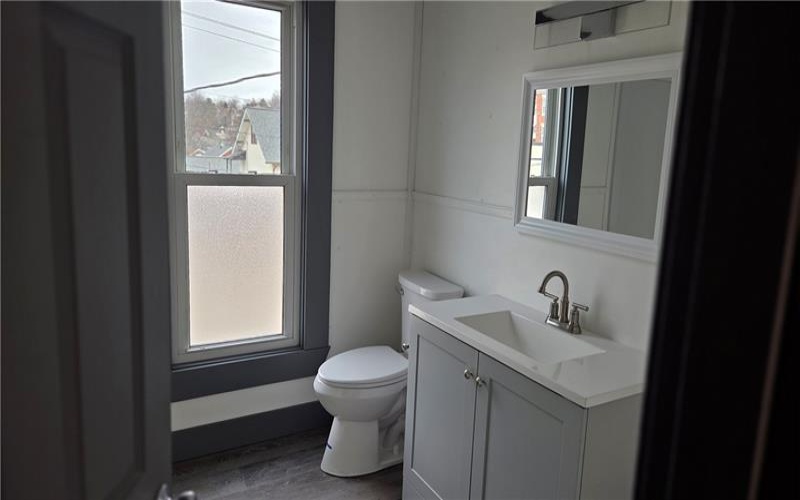 615 Main St, Washington, 15301, 4 Bedrooms Bedrooms, 6 Rooms Rooms,2 BathroomsBathrooms,Residential,For Sale,Main St,1738009