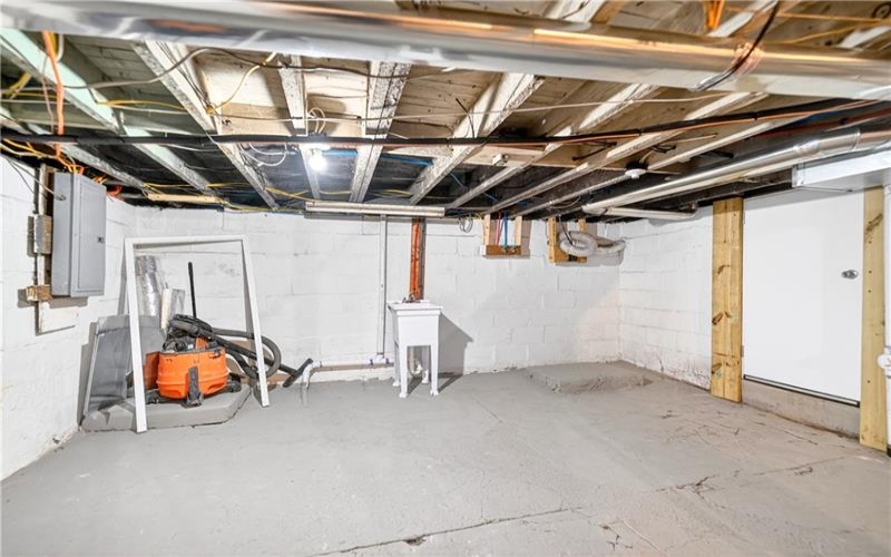781 Cassidy Ave, Monongahela, 15063, 2 Bedrooms Bedrooms, ,1 BathroomBathrooms,Residential,For Sale,Cassidy Ave,1757700