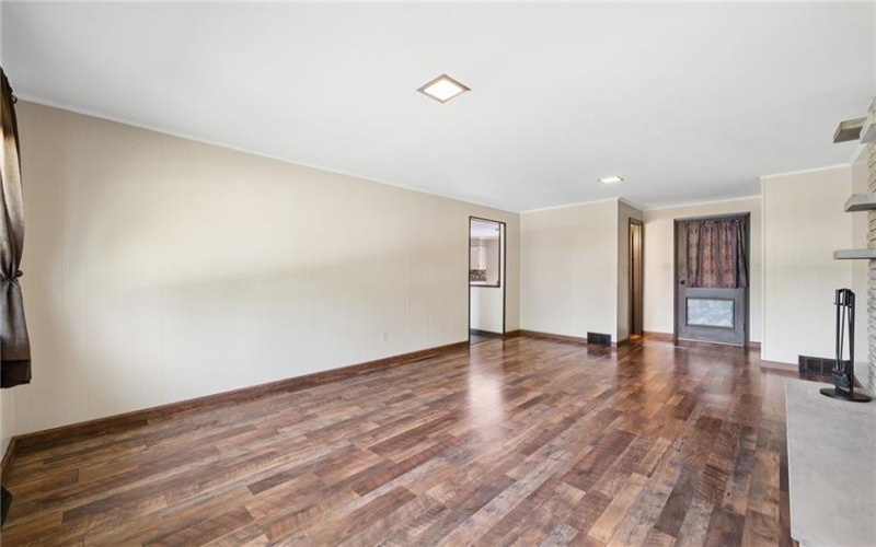 1212 Mountain View Dr, Greensburg, 15601, 4 Bedrooms Bedrooms, 10 Rooms Rooms,2.1 BathroomsBathrooms,Residential,For Sale,Mountain View Dr,1758200
