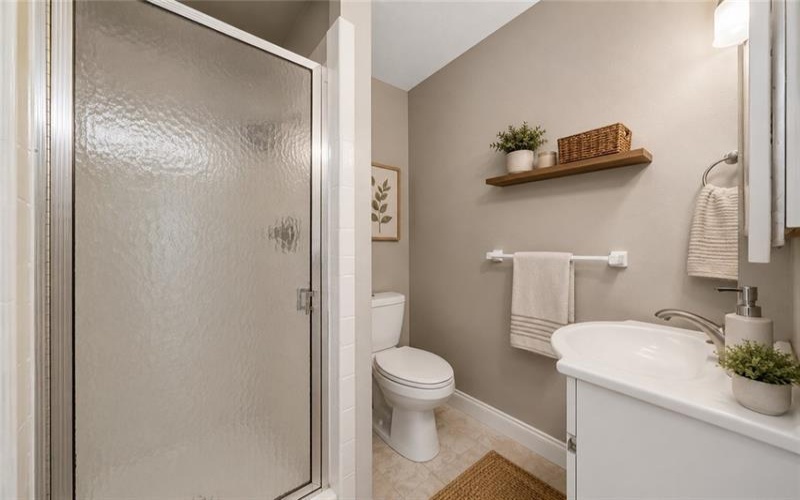 1212 Mountain View Dr, Greensburg, 15601, 4 Bedrooms Bedrooms, 10 Rooms Rooms,2.1 BathroomsBathrooms,Residential,For Sale,Mountain View Dr,1758200