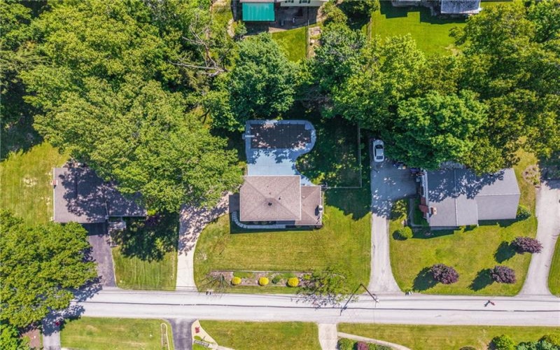 1212 Mountain View Dr, Greensburg, 15601, 4 Bedrooms Bedrooms, 10 Rooms Rooms,2.1 BathroomsBathrooms,Residential,For Sale,Mountain View Dr,1758200