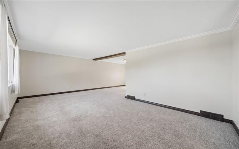 1212 Mountain View Dr, Greensburg, 15601, 4 Bedrooms Bedrooms, 10 Rooms Rooms,2.1 BathroomsBathrooms,Residential,For Sale,Mountain View Dr,1758200