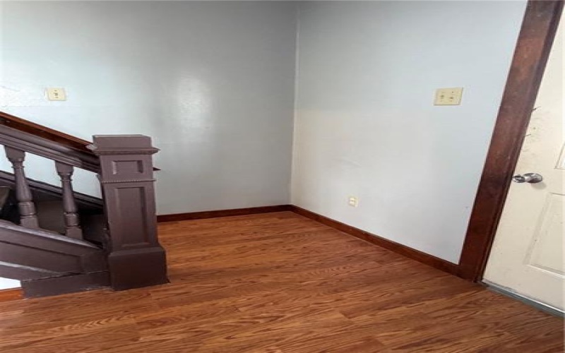 510 4th Street, Charleroi, 15022, 3 Bedrooms Bedrooms, 7 Rooms Rooms,1.1 BathroomsBathrooms,Residential,For Sale,4th Street,1765781