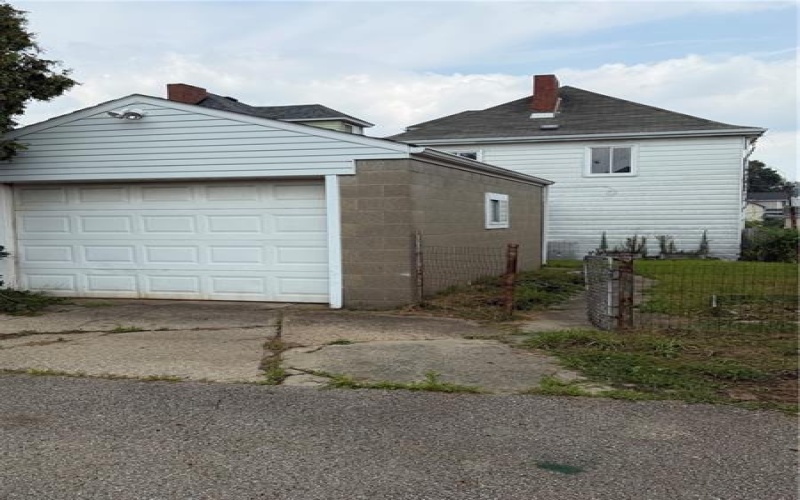 510 4th Street, Charleroi, 15022, 3 Bedrooms Bedrooms, 7 Rooms Rooms,1.1 BathroomsBathrooms,Residential,For Sale,4th Street,1765781
