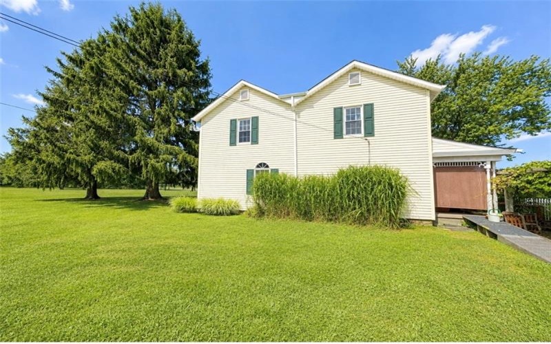 718 Skylark Dr, Connellsville, 15425, 3 Bedrooms Bedrooms, 8 Rooms Rooms,1.1 BathroomsBathrooms,Residential,For Sale,Skylark Dr,1768078