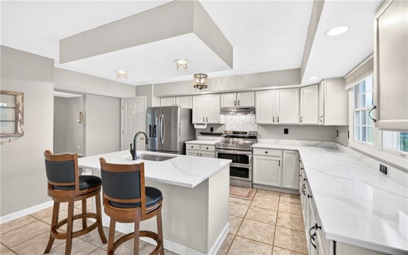 121 Pine Nut Drive, Eighty Four, 15330, 4 Bedrooms Bedrooms, 11 Rooms Rooms,2.2 BathroomsBathrooms,Residential,For Sale,Pine Nut Drive,1770563
