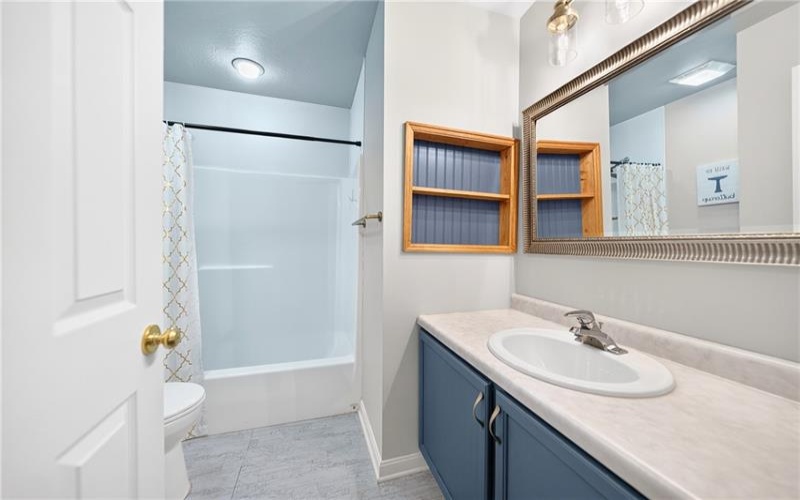 121 Pine Nut Drive, Eighty Four, 15330, 4 Bedrooms Bedrooms, 11 Rooms Rooms,2.2 BathroomsBathrooms,Residential,For Sale,Pine Nut Drive,1770563