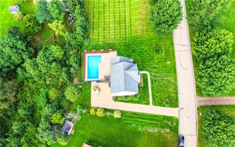 121 Pine Nut Drive, Eighty Four, 15330, 4 Bedrooms Bedrooms, 11 Rooms Rooms,2.2 BathroomsBathrooms,Residential,For Sale,Pine Nut Drive,1770563