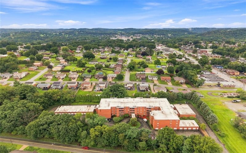 2850 Edgecliff Road, Lower Burrell, 15068, 2 Bedroom Bedrooms, 7 Room Rooms,2 BathroomBathrooms,Residential,For Sale,Edgecliff Road,1770632
