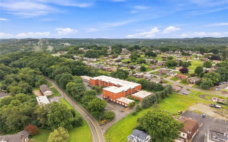 2850 Edgecliff Road, Lower Burrell, 15068, 2 Bedroom Bedrooms, 7 Room Rooms,2 BathroomBathrooms,Residential,For Sale,Edgecliff Road,1770632