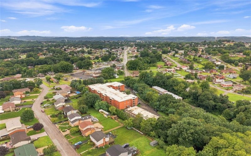 2850 Edgecliff Road, Lower Burrell, 15068, 2 Bedroom Bedrooms, 7 Room Rooms,2 BathroomBathrooms,Residential,For Sale,Edgecliff Road,1770632