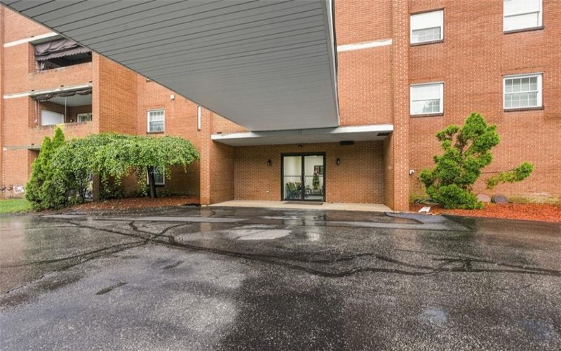 2850 Edgecliff Road, Lower Burrell, 15068, 2 Bedroom Bedrooms, 7 Room Rooms,2 BathroomBathrooms,Residential,For Sale,Edgecliff Road,1770632