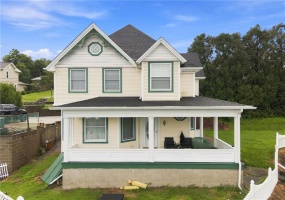 426 Shady Avenue, 15022, 15022, 4 Bedrooms Bedrooms, 9 Rooms Rooms,1.2 BathroomsBathrooms,Residential,For Sale,Shady Avenue,1770845