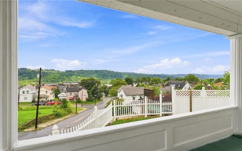 426 Shady Avenue, 15022, 15022, 4 Bedrooms Bedrooms, 9 Rooms Rooms,1.2 BathroomsBathrooms,Residential,For Sale,Shady Avenue,1770845