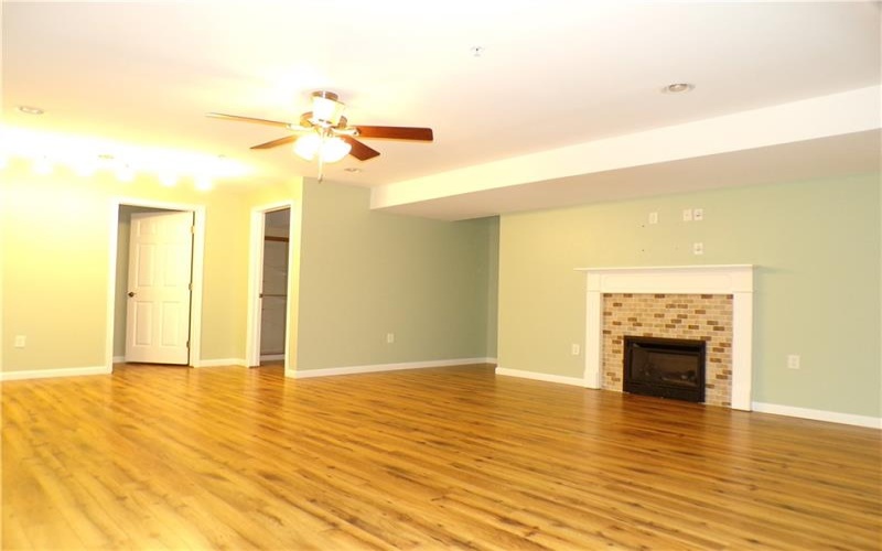 301 Maple Ridge Dr, Canonsburg, 15317, 3 Bedrooms Bedrooms, ,2.1 BathroomsBathrooms,Residential,For Sale,Maple Ridge Dr,1770894