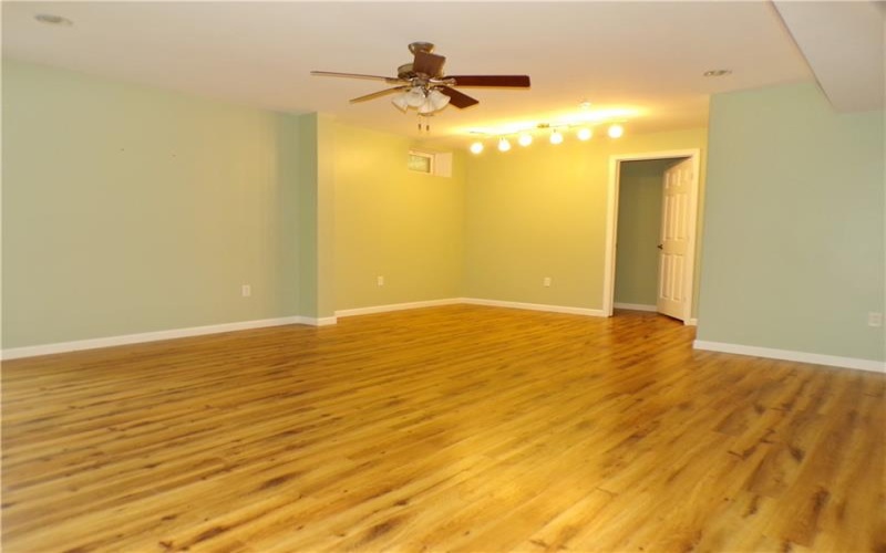 301 Maple Ridge Dr, Canonsburg, 15317, 3 Bedroom Bedrooms, ,2.1 BathroomBathrooms,Residential,For Sale,Maple Ridge Dr,1770894