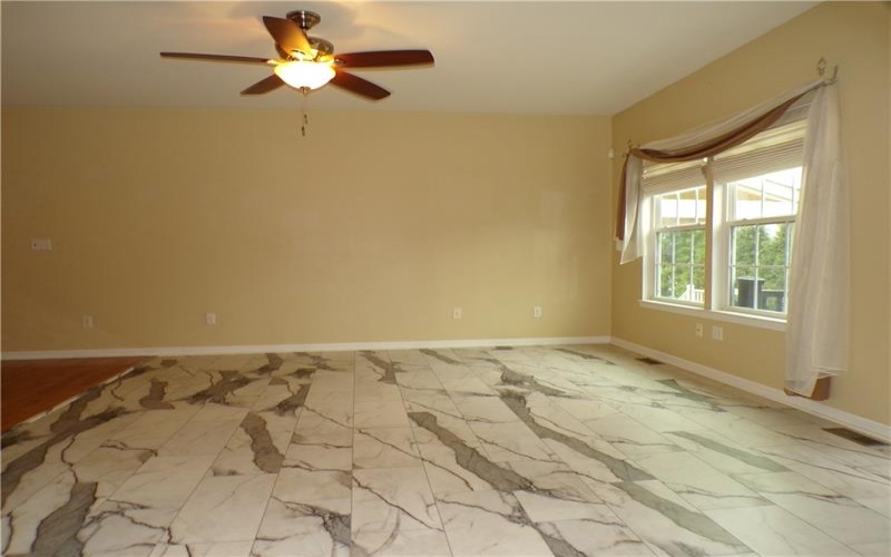 301 Maple Ridge Dr, Canonsburg, 15317, 3 Bedrooms Bedrooms, ,2.1 BathroomsBathrooms,Residential,For Sale,Maple Ridge Dr,1770894