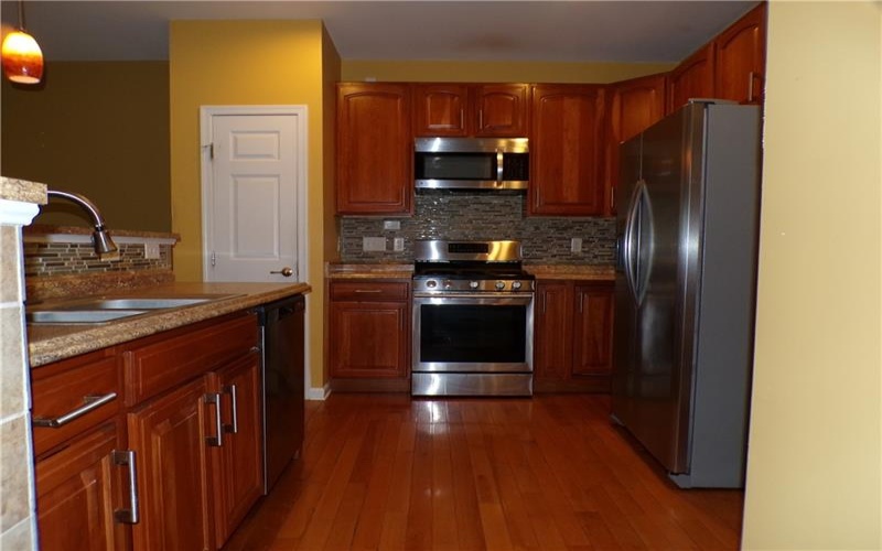 301 Maple Ridge Dr, Canonsburg, 15317, 3 Bedrooms Bedrooms, ,2.1 BathroomsBathrooms,Residential,For Sale,Maple Ridge Dr,1770894