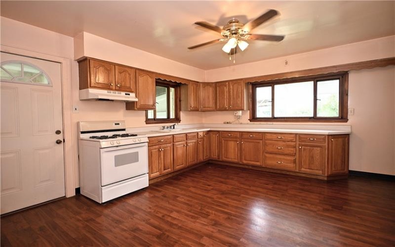 217 Hoffman Street, Belle Vernon, 15012, 2 Bedrooms Bedrooms, 5 Rooms Rooms,1 BathroomBathrooms,Residential,For Sale,Hoffman Street,1770910