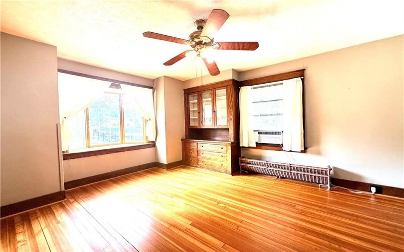 17 Johnson Rd, Houston, 15342, 3 Bedrooms Bedrooms, ,2 BathroomsBathrooms,Residential,For Sale,Johnson Rd,1770945