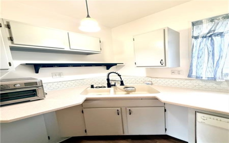 17 Johnson Rd, Houston, 15342, 3 Bedrooms Bedrooms, ,2 BathroomsBathrooms,Residential,For Sale,Johnson Rd,1770945