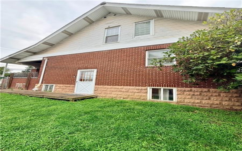 17 Johnson Rd, Houston, 15342, 3 Bedrooms Bedrooms, ,2 BathroomsBathrooms,Residential,For Sale,Johnson Rd,1770945