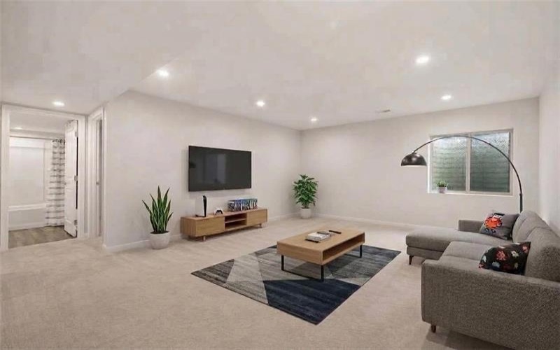 3001 Kapalua Ln, Jeannette, 15644, 3 Bedroom Bedrooms, 8 Room Rooms,3.1 BathroomBathrooms,Residential,For Sale,Kapalua Ln,1770964