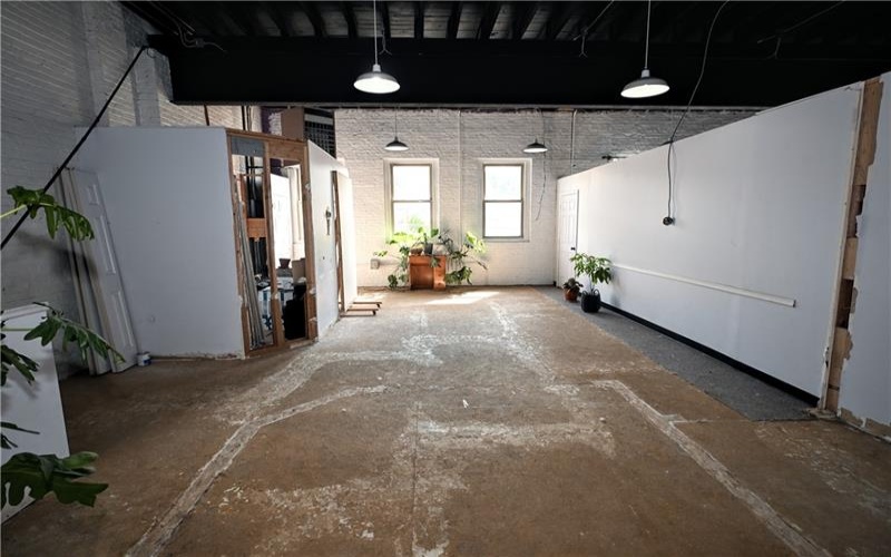 230 Mckean Ave, Charleroi, 15022, ,Commercial-industrial-business,For Sale,Mckean Ave,1770970