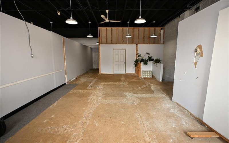 230 Mckean Ave, Charleroi, 15022, ,Commercial-industrial-business,For Sale,Mckean Ave,1770970