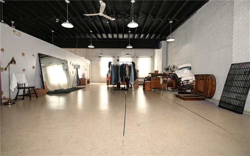 230 Mckean Ave, Charleroi, 15022, ,Commercial-industrial-business,For Sale,Mckean Ave,1770970
