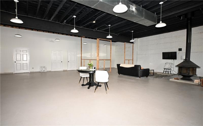 230 Mckean Ave, Charleroi, 15022, ,Commercial-industrial-business,For Sale,Mckean Ave,1770970
