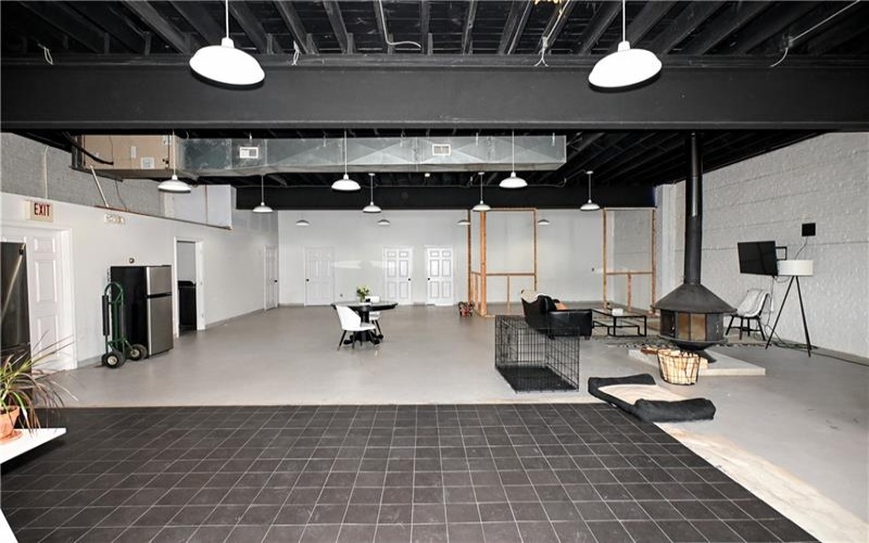 230 Mckean Ave, Charleroi, 15022, ,Commercial-industrial-business,For Sale,Mckean Ave,1770970