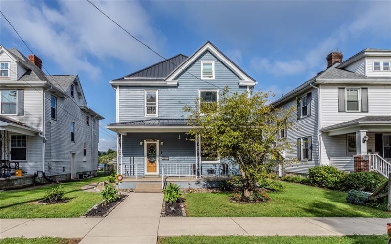 1212 Vine St, Connellsville, 15425, 3 Bedrooms Bedrooms, ,2 BathroomsBathrooms,Residential,For Sale,Vine St,1770986