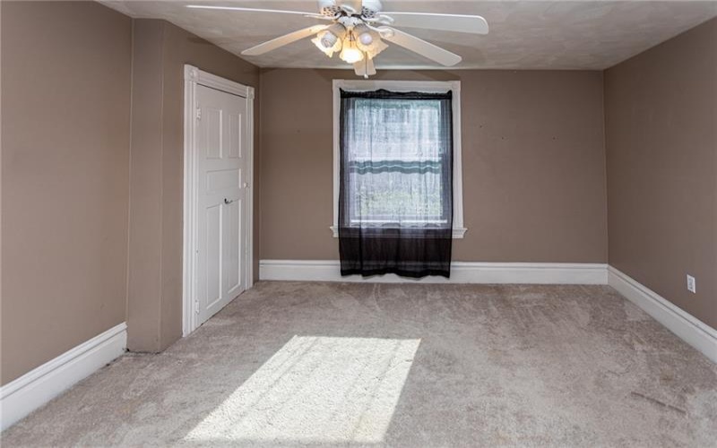 1212 Vine St, Connellsville, 15425, 3 Bedrooms Bedrooms, ,2 BathroomsBathrooms,Residential,For Sale,Vine St,1770986