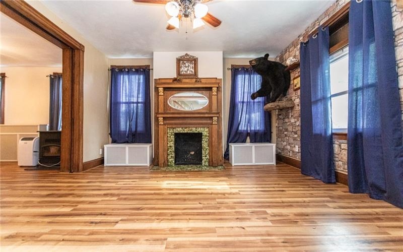 1212 Vine St, Connellsville, 15425, 3 Bedrooms Bedrooms, ,2 BathroomsBathrooms,Residential,For Sale,Vine St,1770986