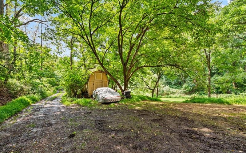 5740 Mamont Rd, Murrysville, 15668, 4 Bedroom Bedrooms, ,Residential,For Sale,Mamont Rd,1770992