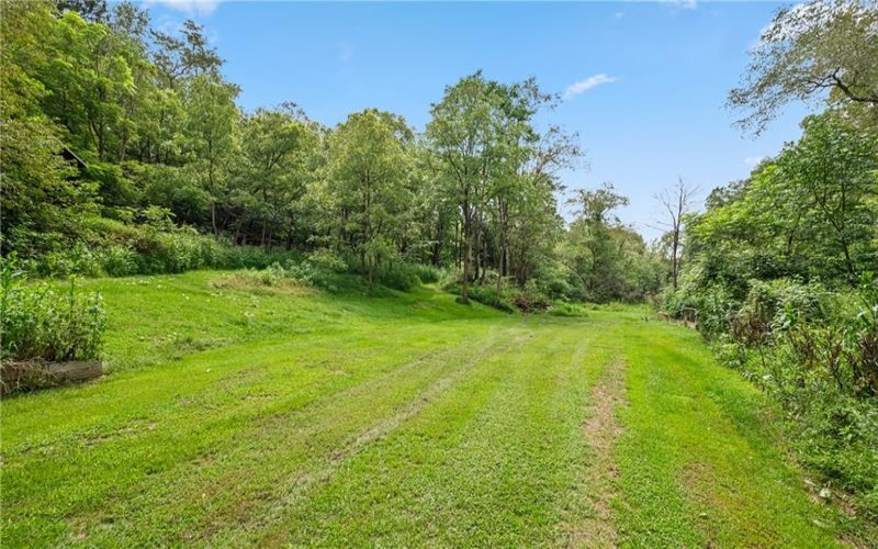 5740 Mamont Rd, Murrysville, 15668, 4 Bedroom Bedrooms, ,Residential,For Sale,Mamont Rd,1770992