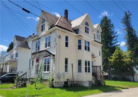 602 Center Avenue, Somerset, 15501, 2 Bedrooms Bedrooms, ,2 BathroomsBathrooms,Residential,For Sale,Center Avenue,1771005