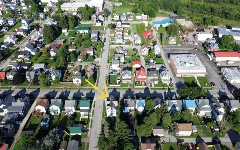 602 Center Avenue, Somerset, 15501, 2 Bedrooms Bedrooms, ,2 BathroomsBathrooms,Residential,For Sale,Center Avenue,1771005