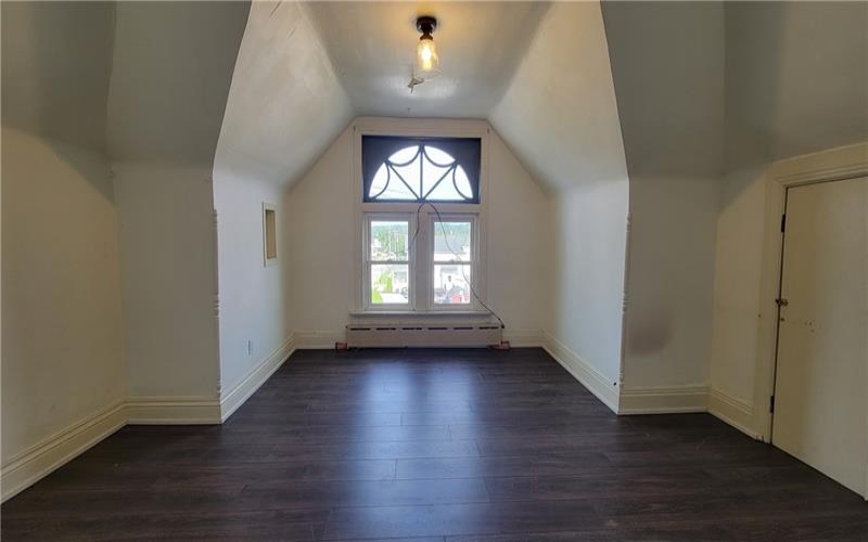 602 Center Avenue, Somerset, 15501, 2 Bedrooms Bedrooms, ,2 BathroomsBathrooms,Residential,For Sale,Center Avenue,1771005