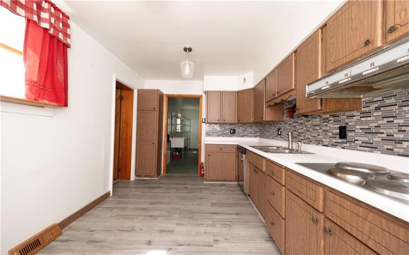 123 Smith St, Canonsburg, 15317, 4 Bedrooms Bedrooms, ,1 BathroomBathrooms,Residential,For Sale,Smith St,1761523