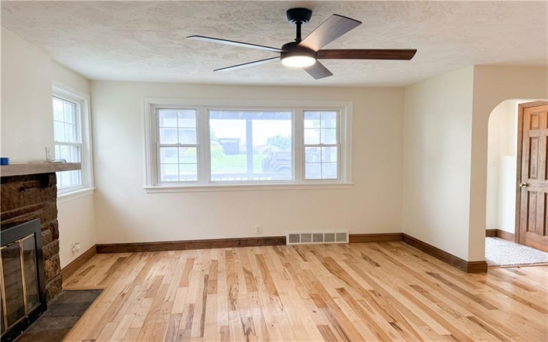 1166 Main St, Washington, 15301, 3 Bedrooms Bedrooms, 7 Rooms Rooms,1.1 BathroomsBathrooms,Residential,For Sale,Main St,1762381