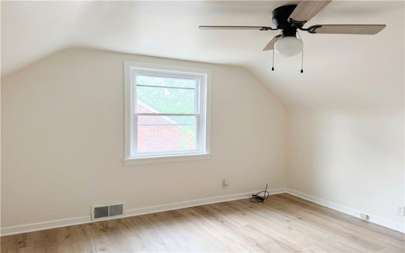 1166 Main St, Washington, 15301, 3 Bedrooms Bedrooms, 7 Rooms Rooms,1.1 BathroomsBathrooms,Residential,For Sale,Main St,1762381