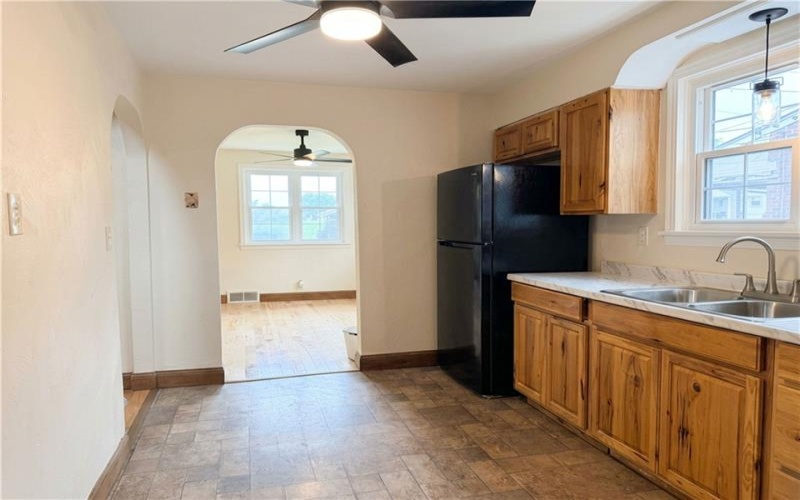 1166 Main St, Washington, 15301, 3 Bedrooms Bedrooms, 7 Rooms Rooms,1.1 BathroomsBathrooms,Residential,For Sale,Main St,1762381
