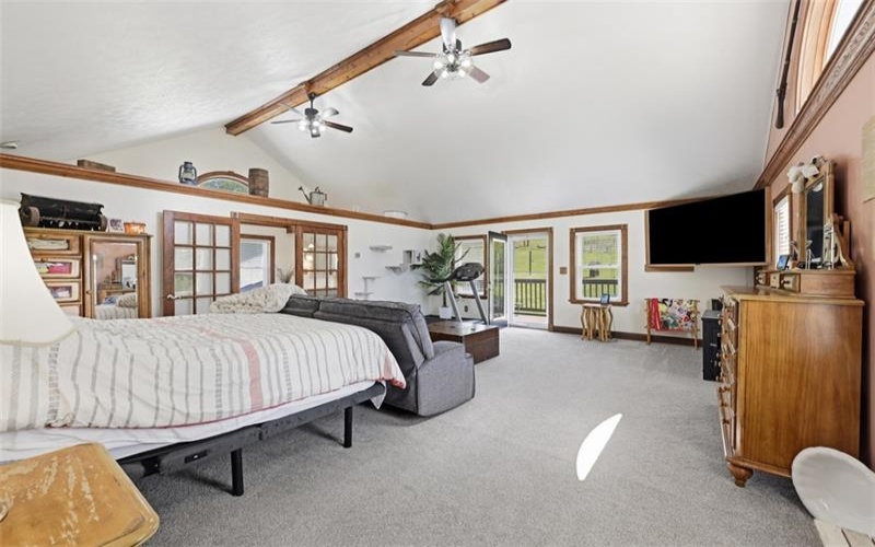 2976 Henderson Road, Washington, 15301, 6 Bedrooms Bedrooms, 14 Rooms Rooms,3 BathroomsBathrooms,Residential,For Sale,Henderson Road,1770724